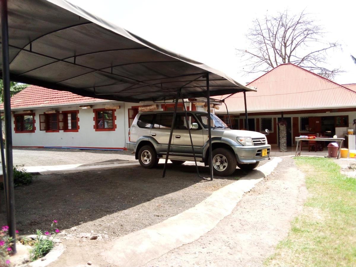 Themi Valley Eco And Cultural Tourism Homestay Arusha Esterno foto