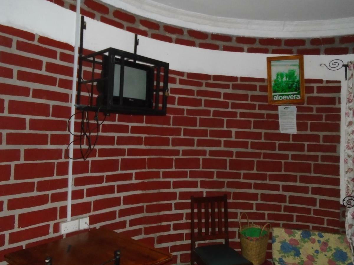 Themi Valley Eco And Cultural Tourism Homestay Arusha Esterno foto